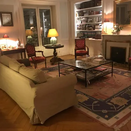 Bed & Breakfast Berges Du Rhone/ Avec Balcon *